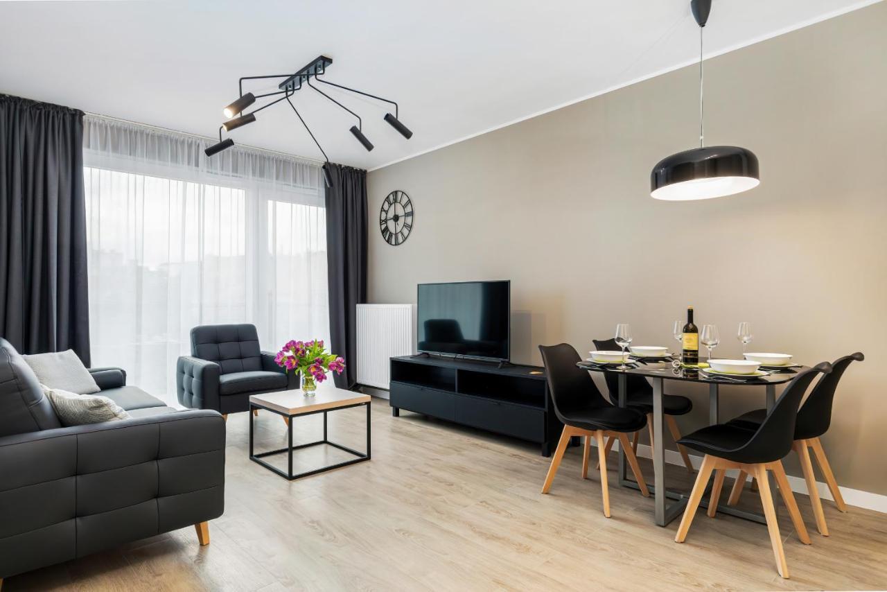 Modern City Center Apartments By Noclegi Renters Posen Exterior foto