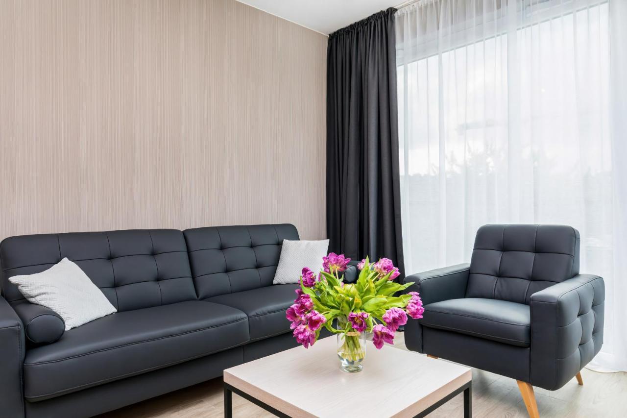 Modern City Center Apartments By Noclegi Renters Posen Exterior foto