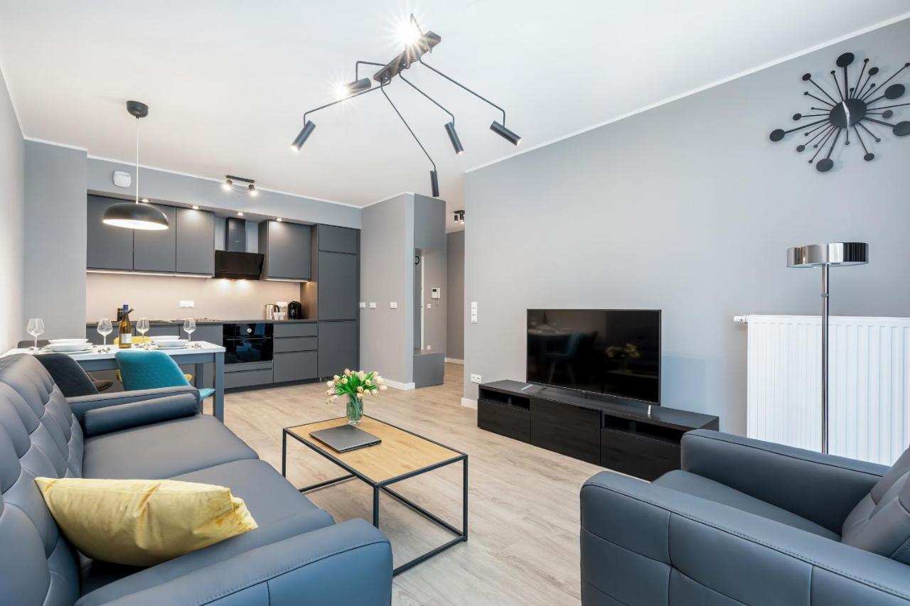 Modern City Center Apartments By Noclegi Renters Posen Exterior foto