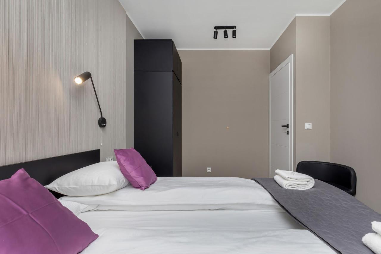 Modern City Center Apartments By Noclegi Renters Posen Exterior foto